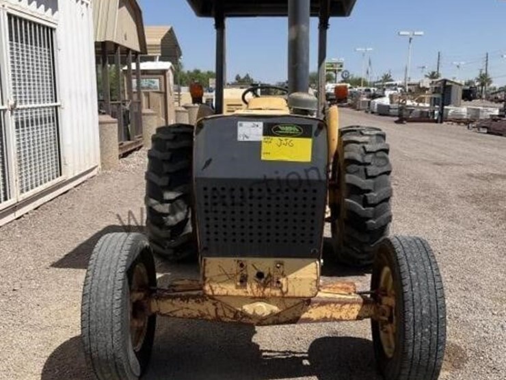 new-holland-345d-image-3