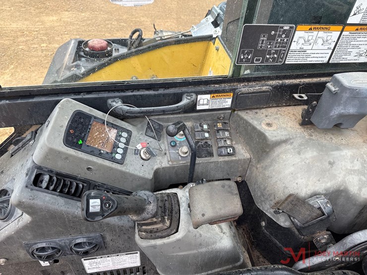 yanmar-vio80-1a-image-19