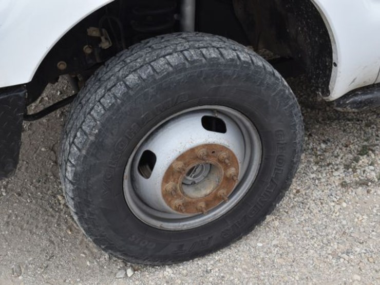 2015-ford-f350-image-10