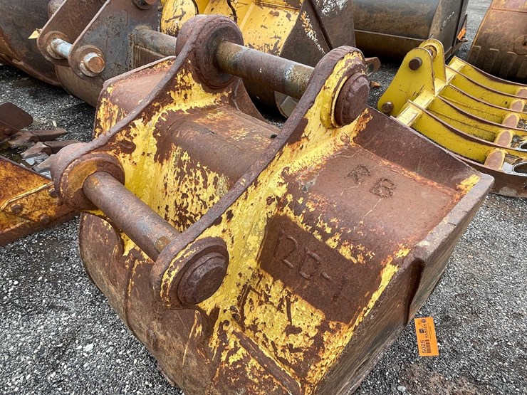 #5025-•-excavator-bucket-image-5