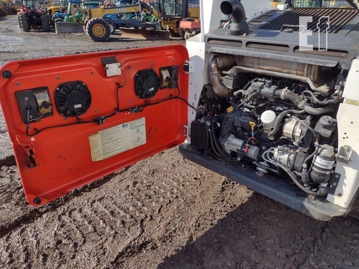 2019-bobcat-t770-image-37