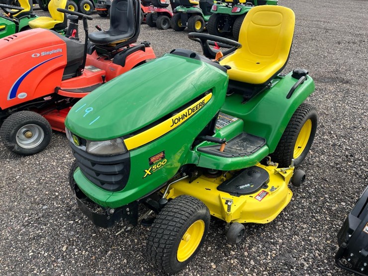 john-deere-x500-image-2
