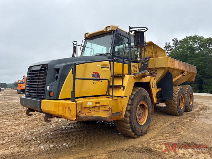 2013-komatsu-hm300-3-image-4