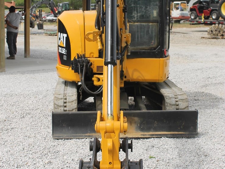 caterpillar-303.5e2-cr-image-8