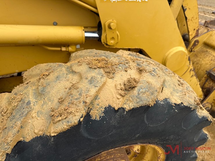 2001-caterpillar-416c-image-14
