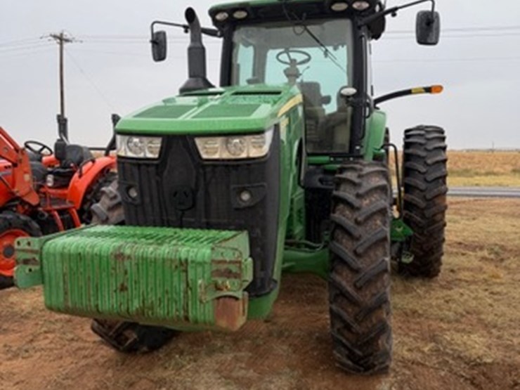 john-deere-8245r-image-2