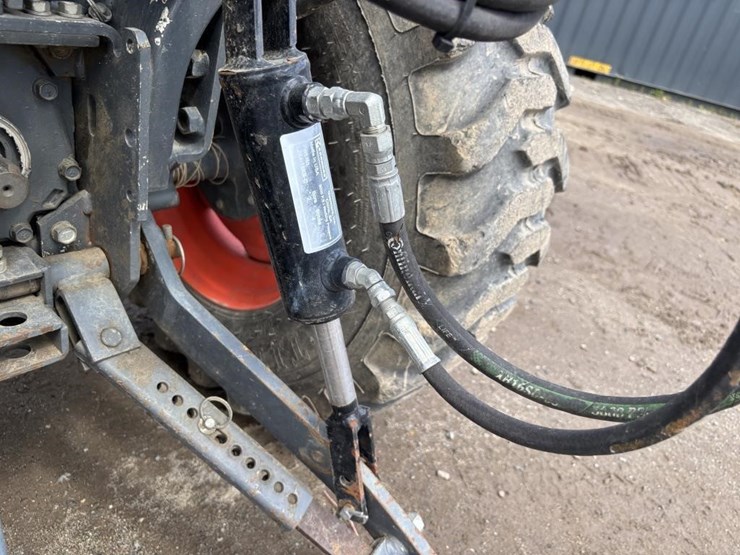 2018-kubota-b26-image-14