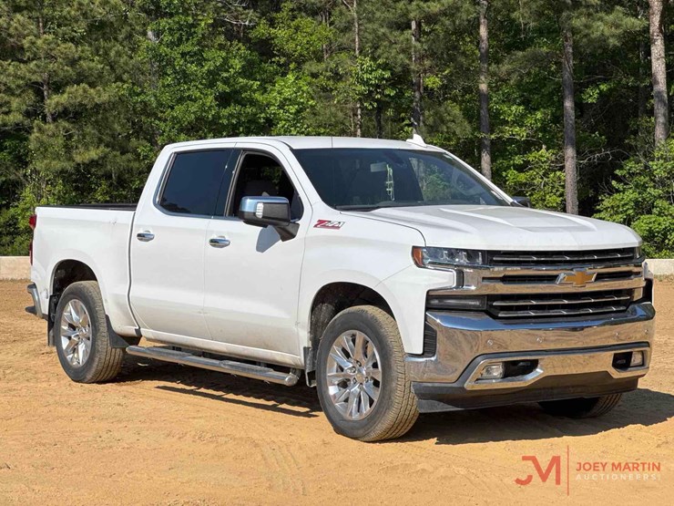 2021-chevrolet-1500-image-1