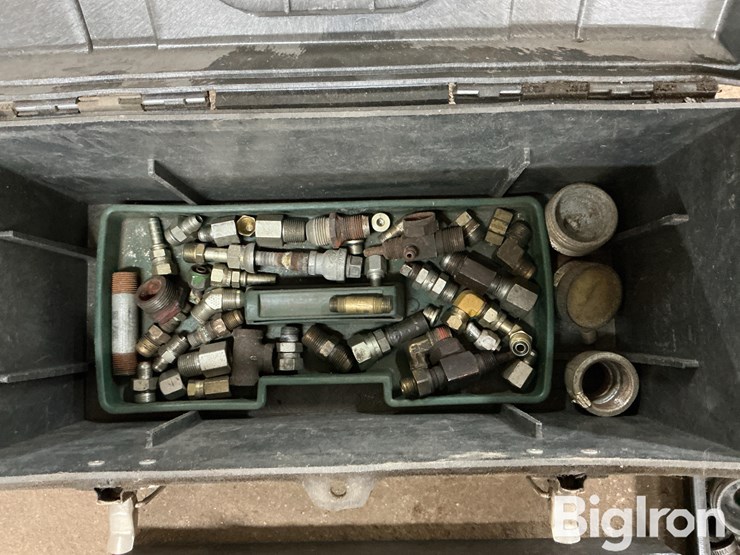 radiator-pressure-checking-tool-kit-image-12