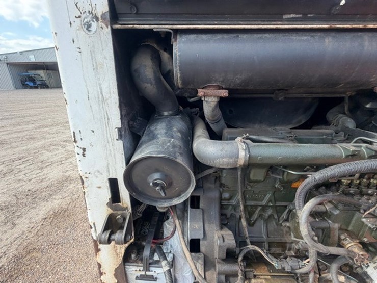 bobcat-s130-image-25