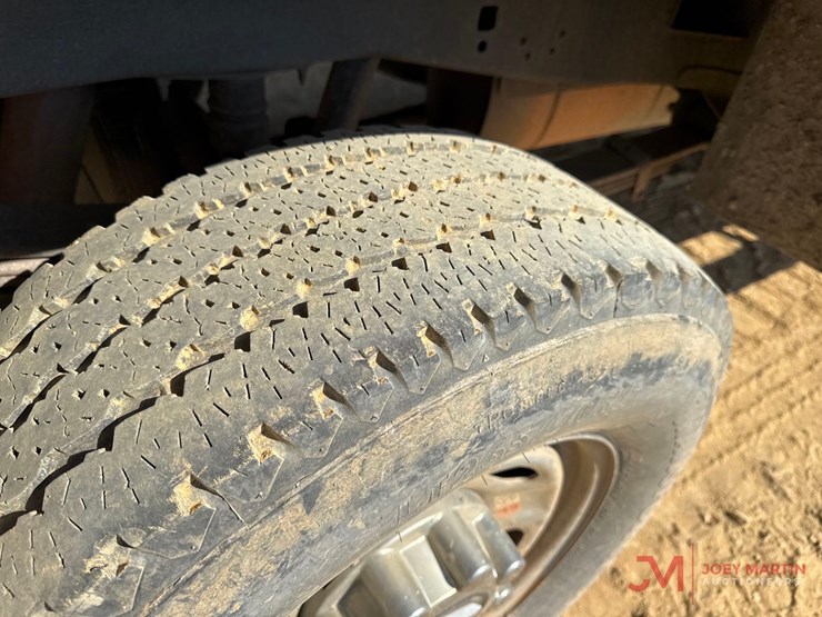 2017-ford-f250-xl-image-14