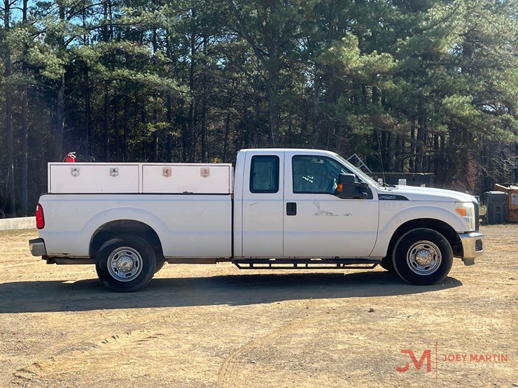 2013-ford-f250-xl-image-6
