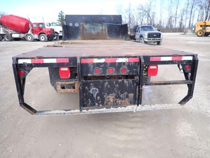 2012-ford-f550-xl-image-53