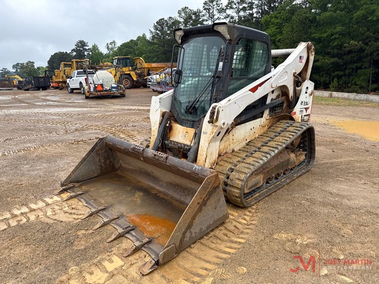 2020-bobcat-t770-image-4