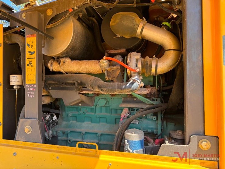 2006-volvo-g946-image-15
