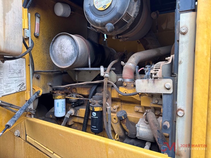 2006-deere-544j-image-10