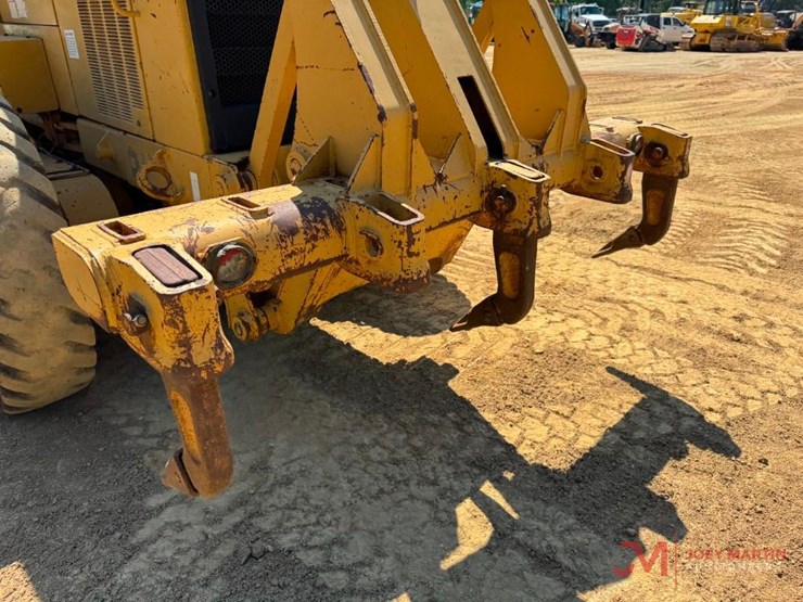 1996-caterpillar-140h-vhp-image-11