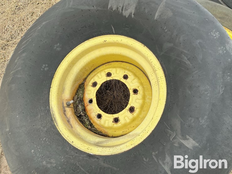 16.5l-16.1-tires-&-rims-image-10