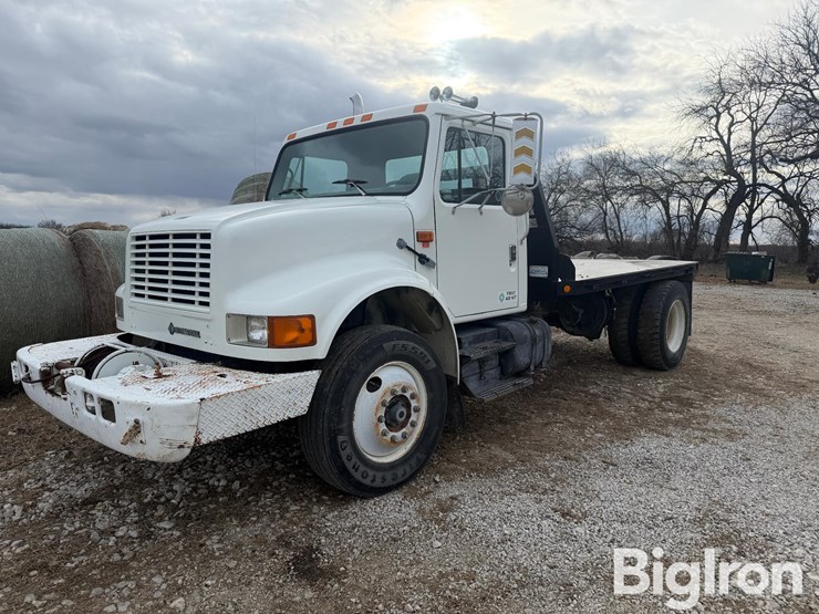 1993-international-4900-image-1