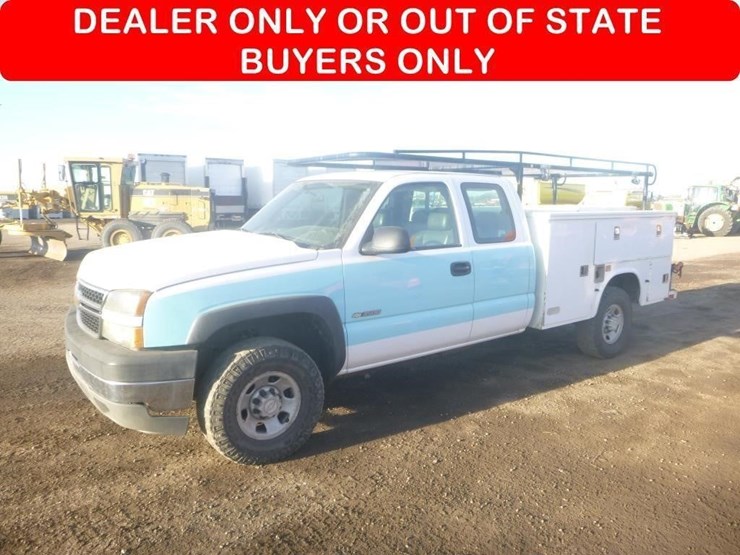 2007-chevrolet-3500-image-1