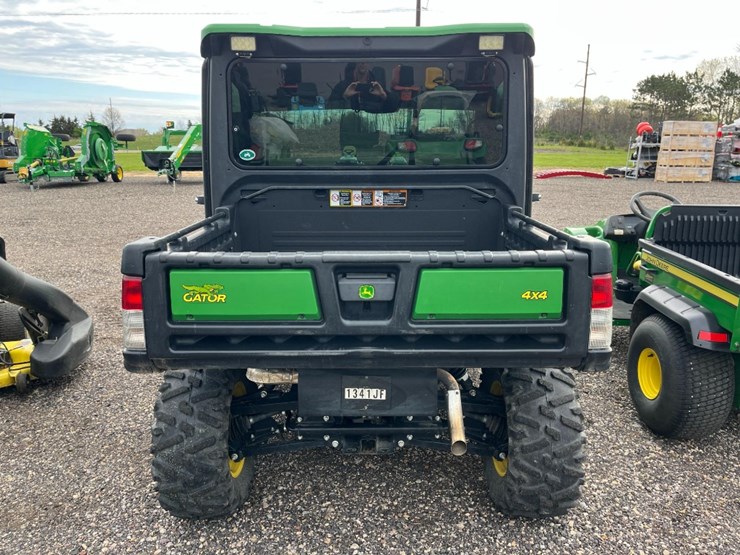 john-deere-gator-image-6