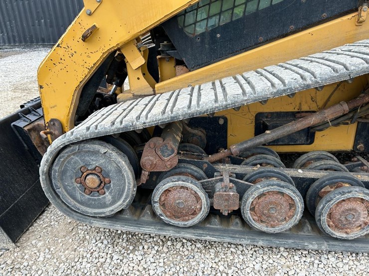 caterpillar-297c-image-17