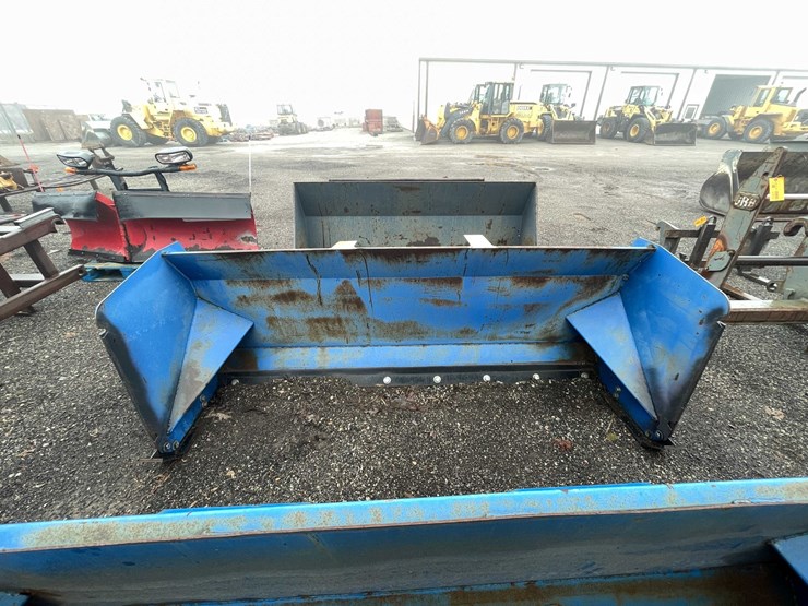 #5060-•-skid-steer-snow-pusher-image-8