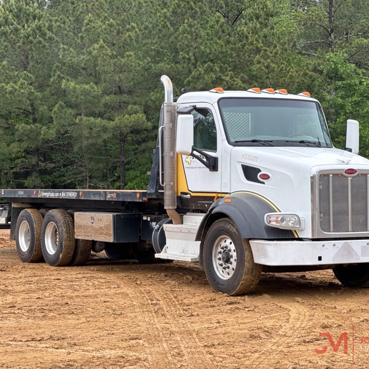 2015 PETERBILTROLL BACK TRUCK
