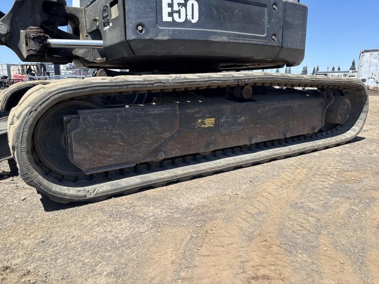 2018-bobcat-e50-image-19