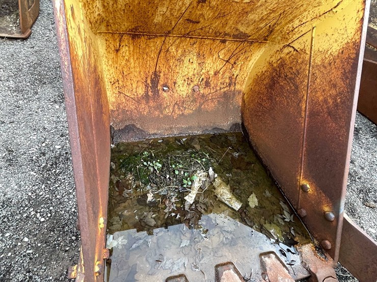 #5018-•-excavator-bucket-image-8