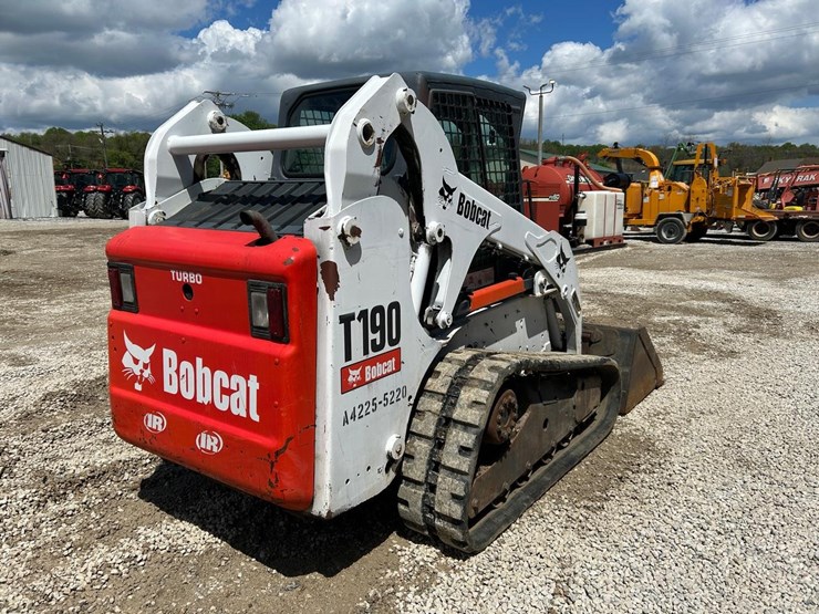 bobcat-t190-image-4