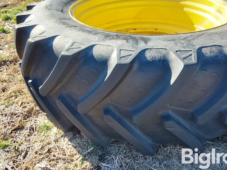 john-deere-4930-image-16