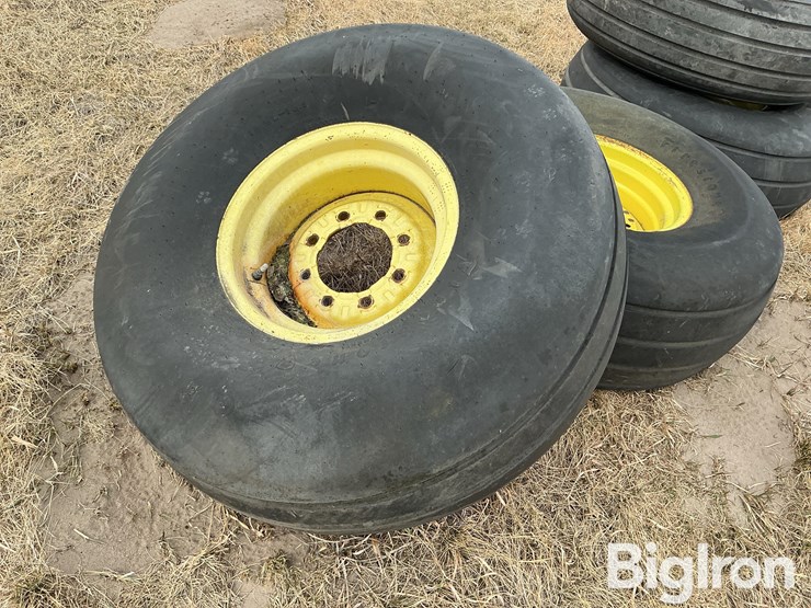 16.5l-16.1-tires-&-rims-image-9