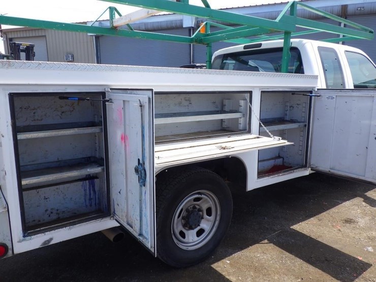 2015-ford-f350-image-9