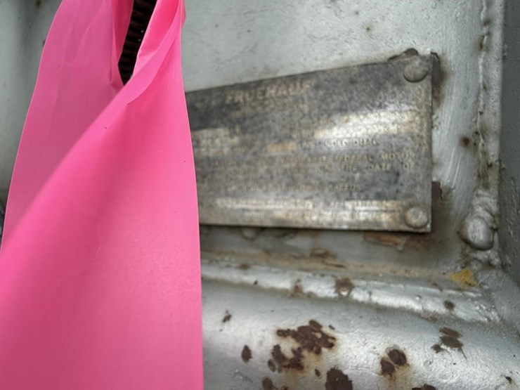 fruehauf-trailer-image-2