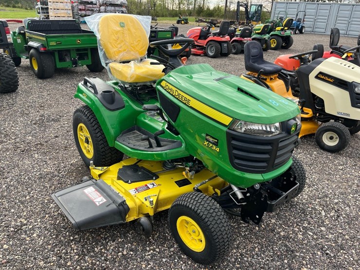 john-deere-x734-image-1