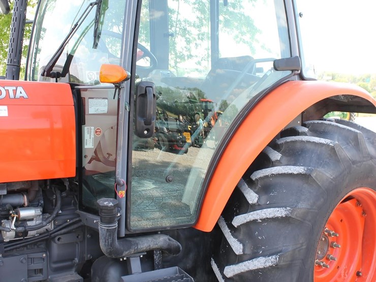 2012-kubota-m8540-image-16