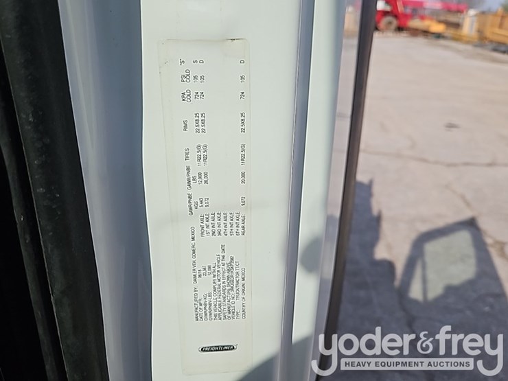 2019-freightliner-cascadia-125-image-38