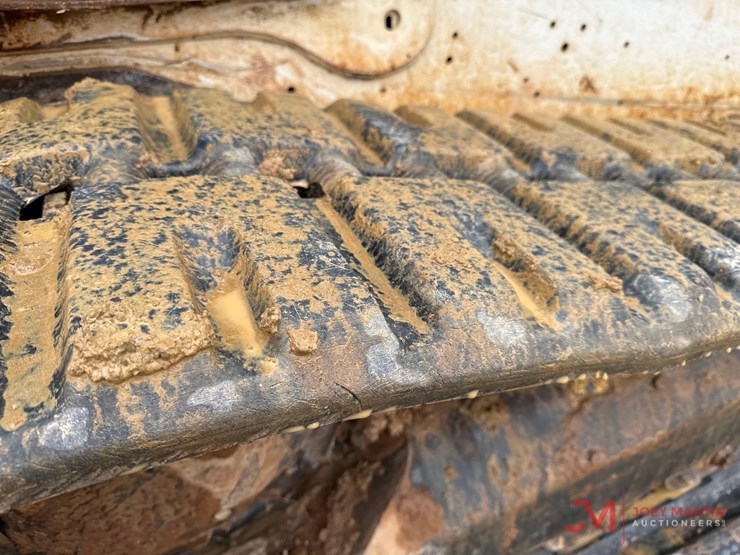 2020-bobcat-t770-image-14
