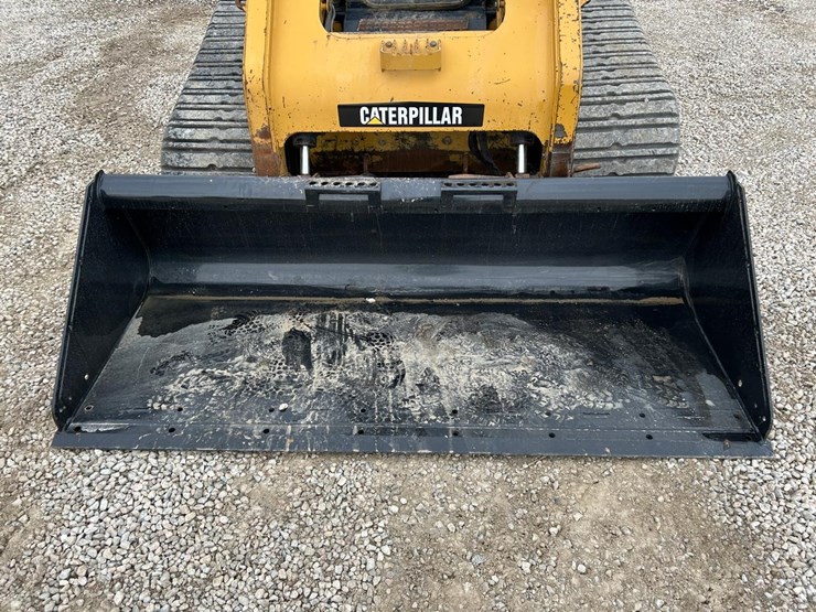 caterpillar-297c-image-9