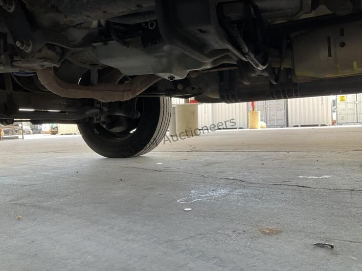 2004-ford-f450-image-29