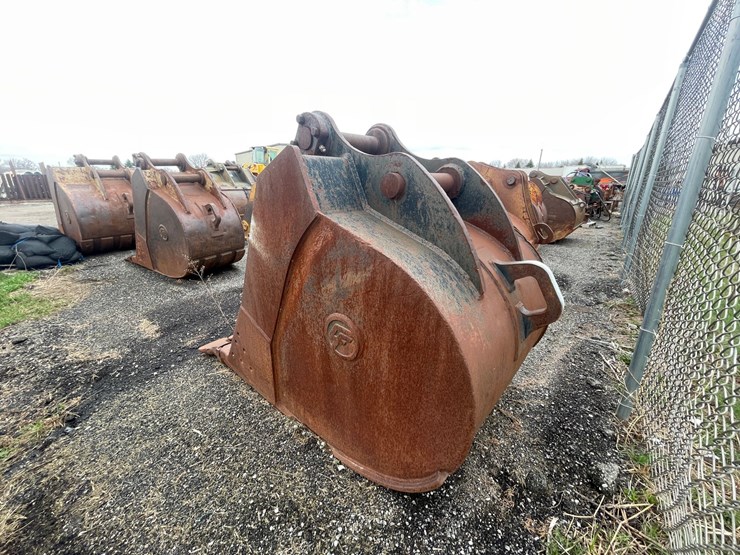 #5003-•-excavator-bucket-image-5
