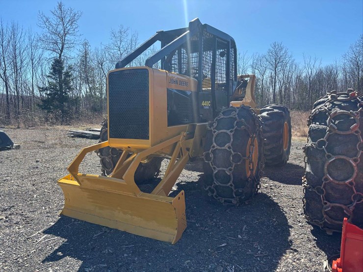 john-deere-440c-image-2