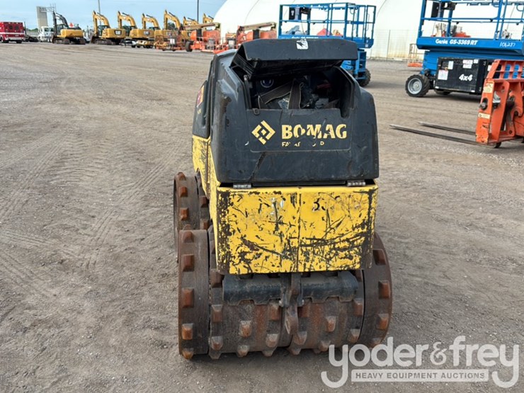 2022-bomag-bmp8500-image-4