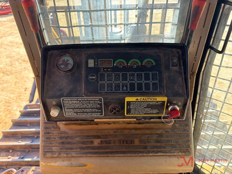 1998-deere-750c-image-21