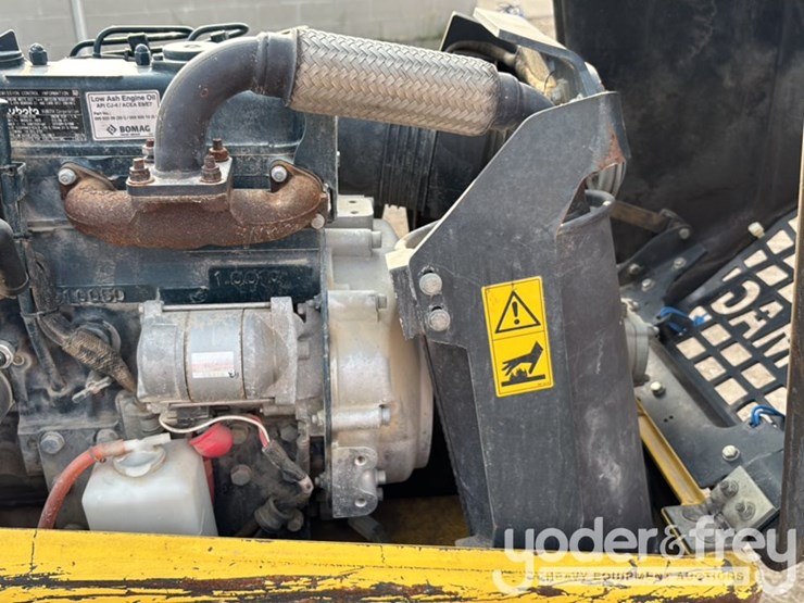 2022-bomag-bmp8500-image-20
