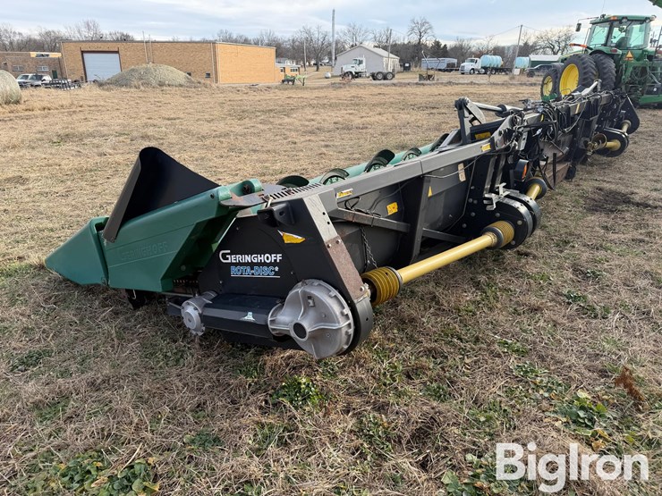 2009-geringhoff-rota-disc-12r30-folding-corn-head-image-7