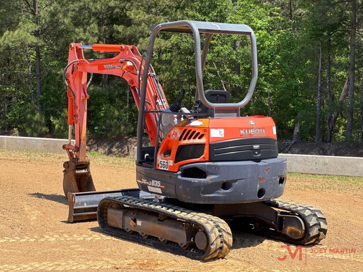 2008-kubota-u35-image-1