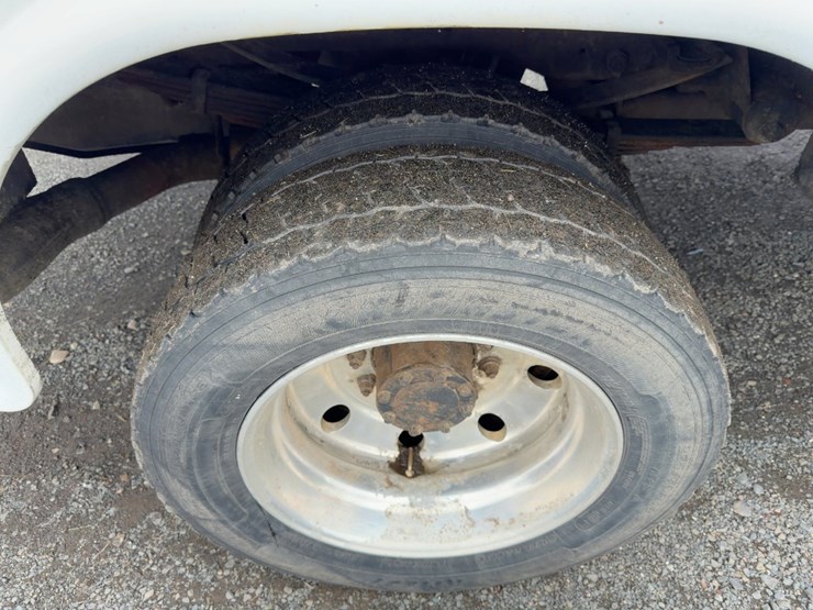 2015-ford-f450-xlt-image-9