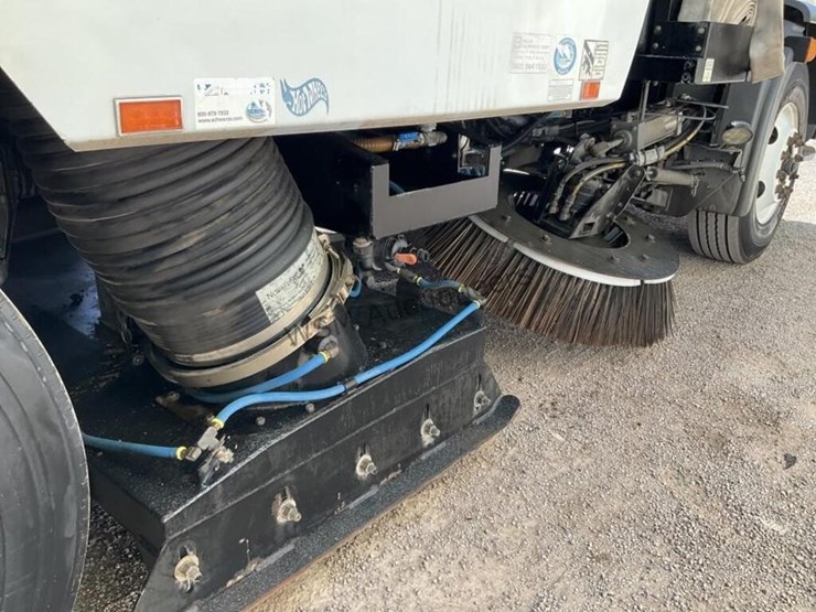 2016-kenworth-k370-image-13